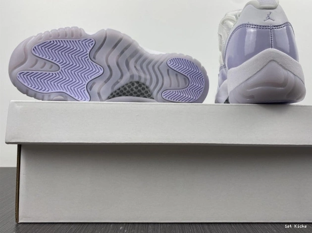 1st Kicks Shoes Violet Pure Jordan Low WMNS AH7860-101 Air 11 0630